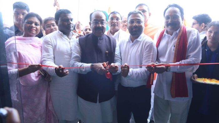 उपमुख्यमंत्री अरुण साव ने बहुउद्देशीय मिनी स्टेडियम और इनडोर हॉल का किया लोकार्पण