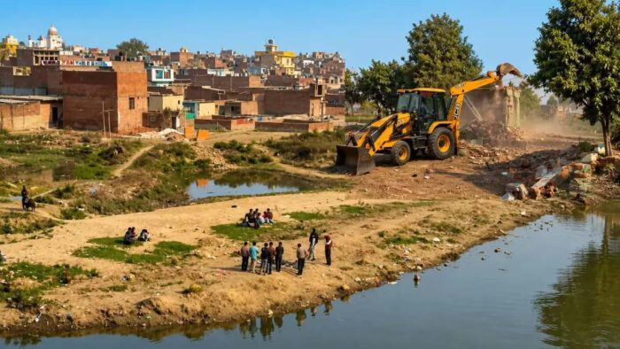 दिल्ली हाई कोर्ट के आदेश बाद यमुना फ्लड प्लेन में अतिक्रमण पर शिकंजा