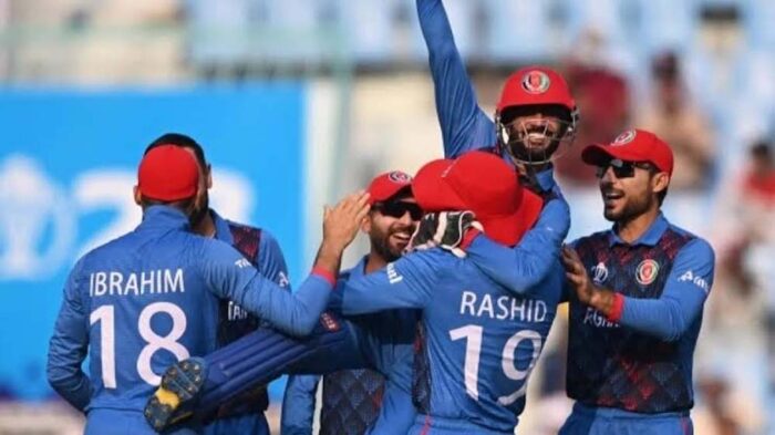 राशिद खान ने झटके 6 विकेट, अफगानिस्तान की जीत के साथ वर्ल्ड कप में एंट्री तय