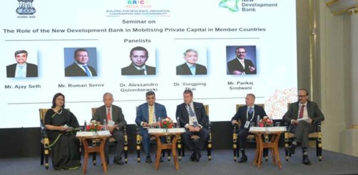 जयपुर में BRICS बैठक, निर्मला सीतारमण ने निजी पूंजी जुटाने पर दिया जोर