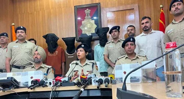 पाकिस्तान से हथियार मंगाकर वारदात की तैयारी? चंडीगढ़ पुलिस ने 3 बदमाश दबोचे